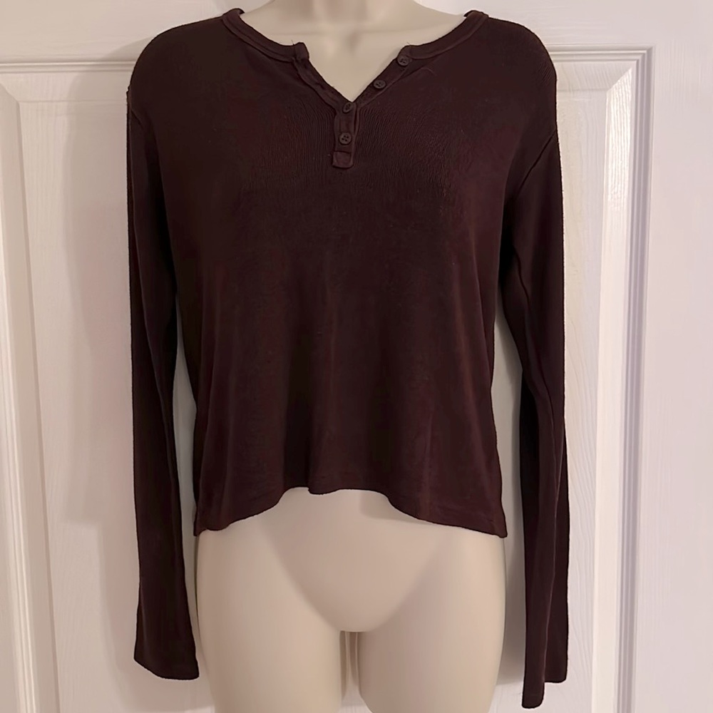 Brandy Melville crop sweater